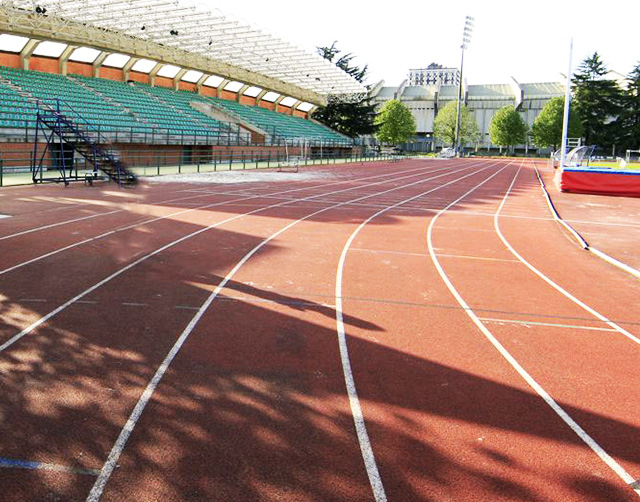 Actividades deportivas individuales: atletismo en el miniestadio de Donostia. GKAI - Ciclo Superior